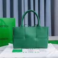 Bottega Veneta Medium Arco Tote Intreccio Calfskin and Suede Green