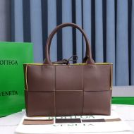 Bottega Veneta Medium Arco Tote Intreccio Lambskin Brown/Yellow