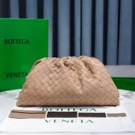 Bottega Veneta Pouch Intreccio Lambskin Cherry