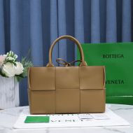 Bottega Veneta Small Arco Tote Intreccio Lambskin Brown/Pink