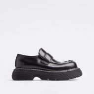 Bottega Veneta Swell Loafers Unisex Shiny Calfskin Black