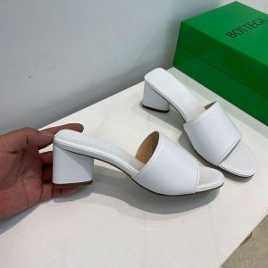 Bottega Veneta Band Thick-Heeled Slides Women Calfskin White