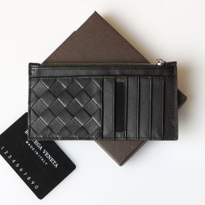 Bottega Veneta Intreccio Zipped Card Case Calfskin Black